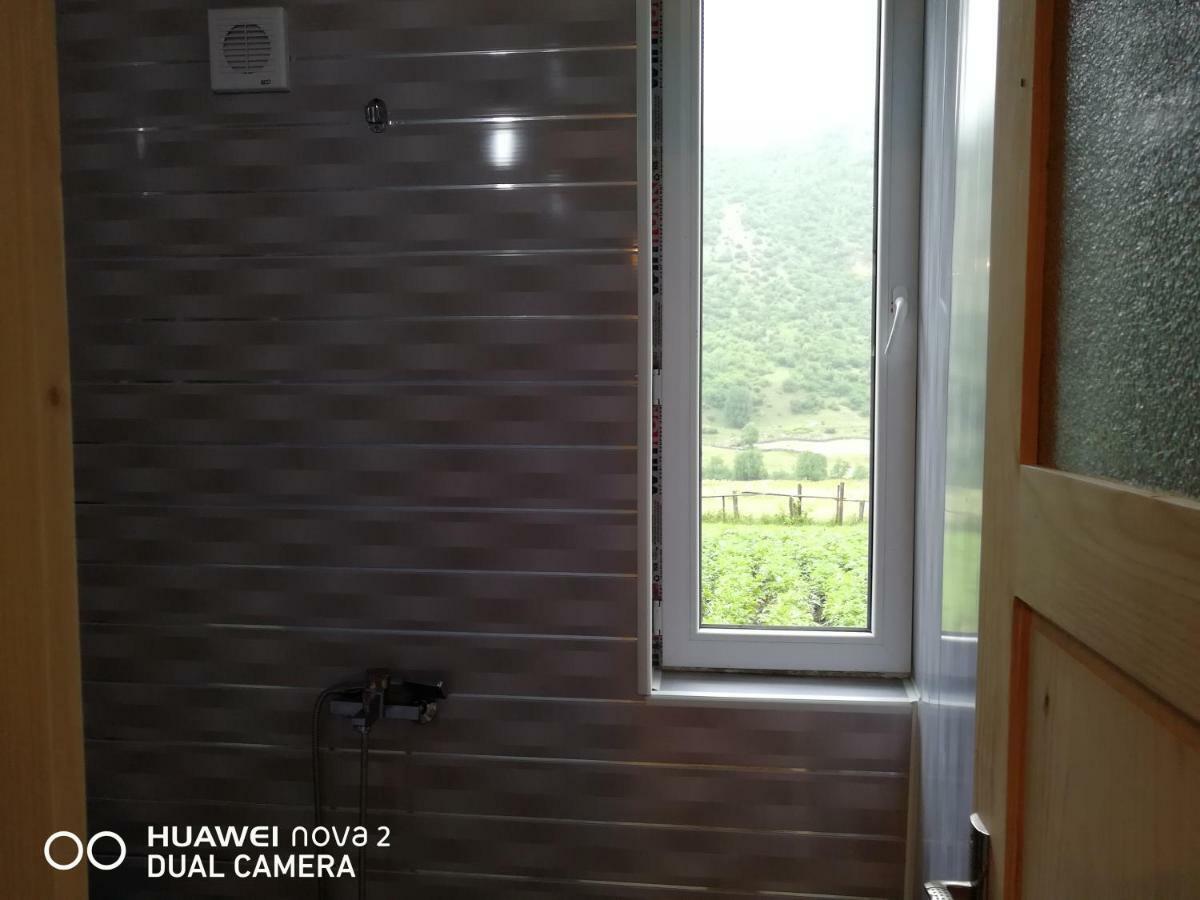 Nora'S Guesthouse Zhabeshi Exterior photo